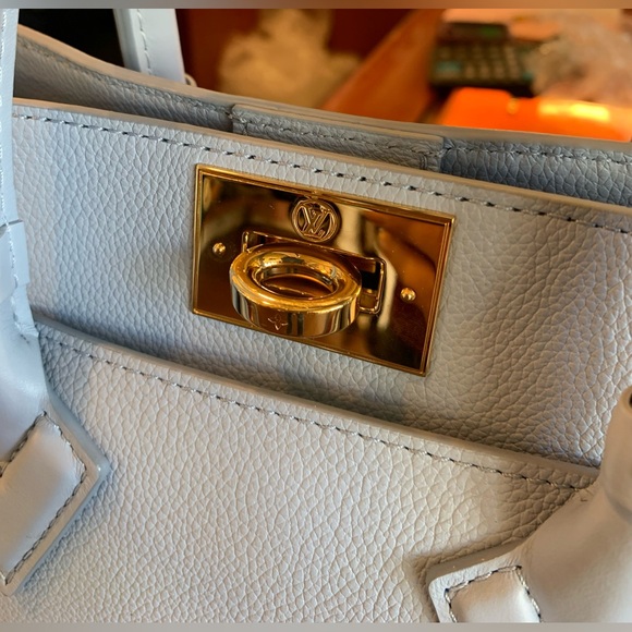 Louis Vuitton On My Side PM Bag - Picture 2 of 6